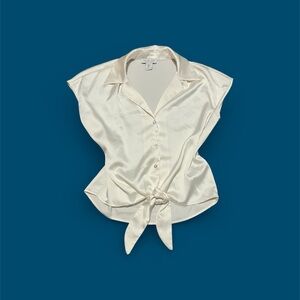 Rachel Zoe white satin-like office blouse with front tie size women’s small
